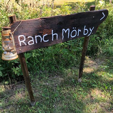 Ranch Moerby Bed and Breakfast Stora Mellosa Εξωτερικό φωτογραφία